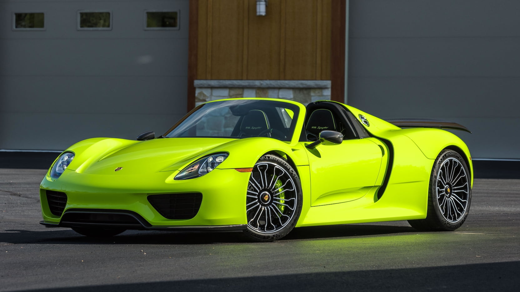 Supercar Lineup Owned by the Dubai Police