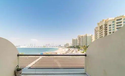 palm jumeirah dubai