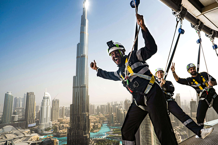 A Complete Guide to Dubai’s Skywalk